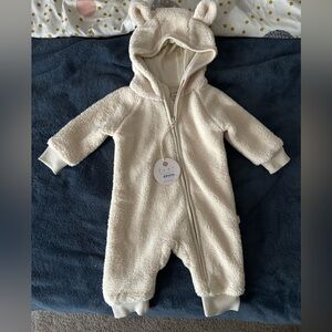 Lamb Hooded jumpsuit 0-3 months